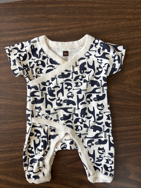 Tea Collection Other - Tea Collection Ivory One-Piece with Navy Animal Print